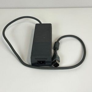 Microsoft Xbox 360 OEM HP-AW203EF3 203W Power Adapter
